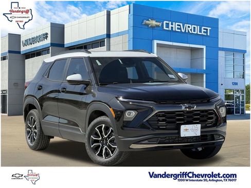 New 2026 Chevrolet TrailBlazer ACTIV w/ Convenience Package image 1