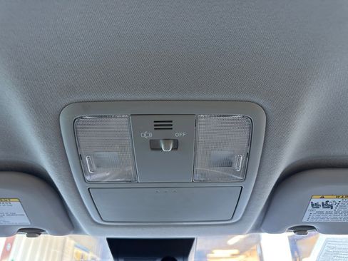 Used 2018 Toyota Corolla iM FWD image 19