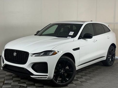 Certified 2026 Jaguar F-PACE R-Dynamic S AWD/4WD image 2