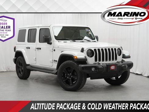 Certified 2022 Jeep Wrangler Unlimited Sahara image 1