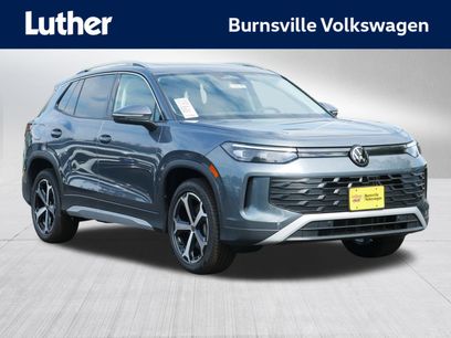 New 2025 Volkswagen Tiguan SE