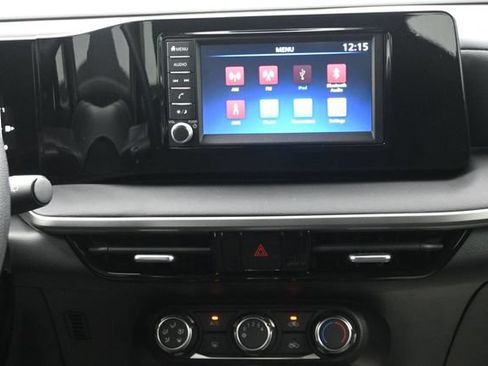 Used 2025 Nissan Kicks S w/ Interior Electronics Package FWD image 12