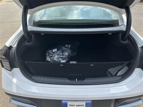 New 2025 Hyundai Sonata SEL image 18