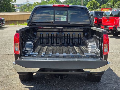 Used 2021 Nissan Frontier SV AWD/4WD image 25