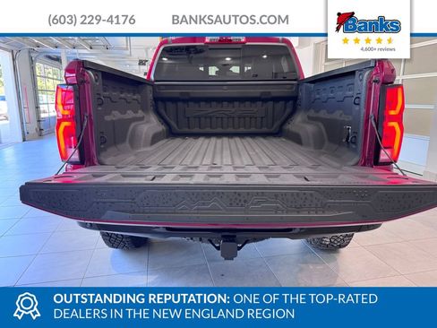 Certified 2024 Chevrolet Colorado ZR2 w/ Safety Package AWD/4WD image 7
