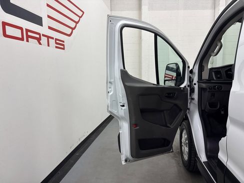 Used 2021 Ford Transit 350 XLT image 36