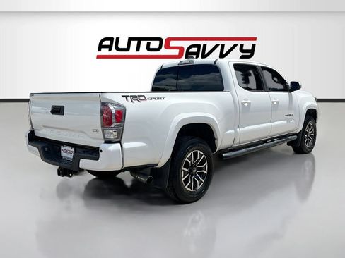 Used 2022 Toyota Tacoma TRD Sport w/ Technology Package RWD image 7