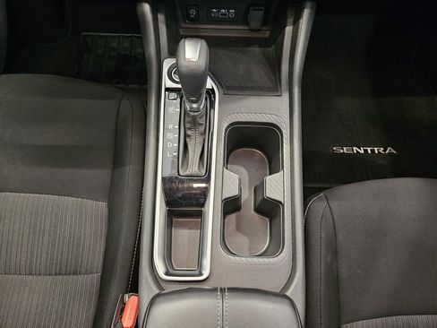 Used 2024 Nissan Sentra SV image 18