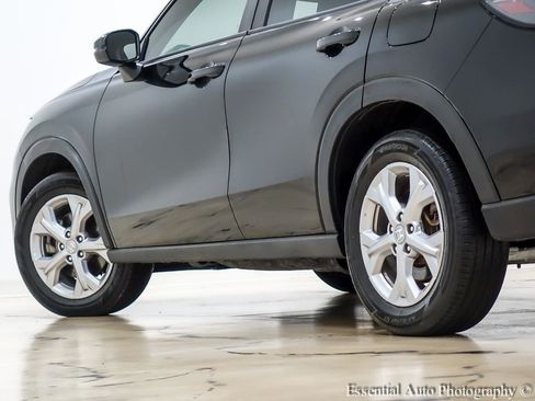 Used 2023 Honda HR-V LX image 11
