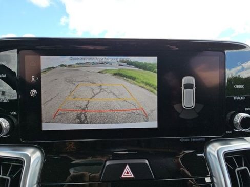 Used 2022 Kia Sorento SX AWD/4WD image 18