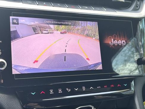 New 2026 Jeep Grand Cherokee Altitude RWD image 12