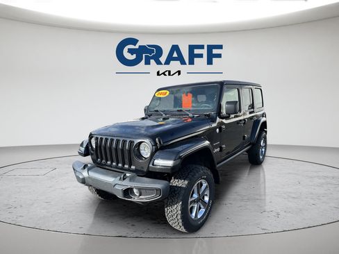 Used 2018 Jeep Wrangler Unlimited Sahara w/ Uconnect 4C Nav & Sound Group AWD/4WD image 1