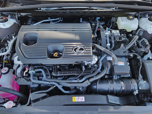 New 2025 Lexus ES 300h w/ Premium Package image 10