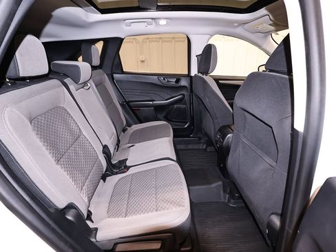 Certified 2022 Ford Escape SE w/ SE Sport Appearance Package AWD/4WD image 18