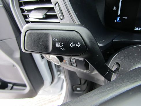 Used 2025 Ford Escape ST-Line Select AWD/4WD image 24