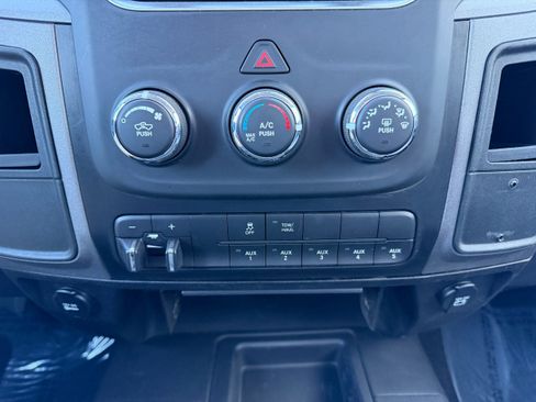 Used 2017 RAM 3500 Tradesman w/ Chrome Appearance Group image 18