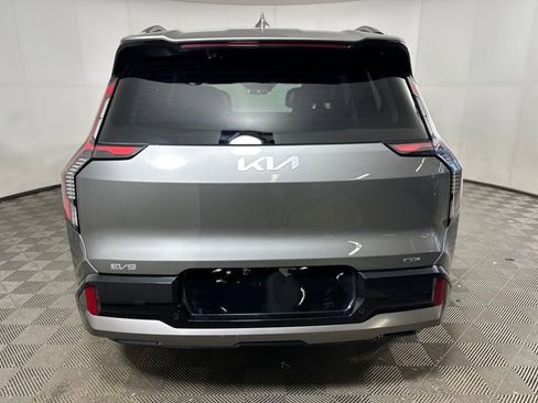 Used 2024 Kia EV9 GT-Line image 4