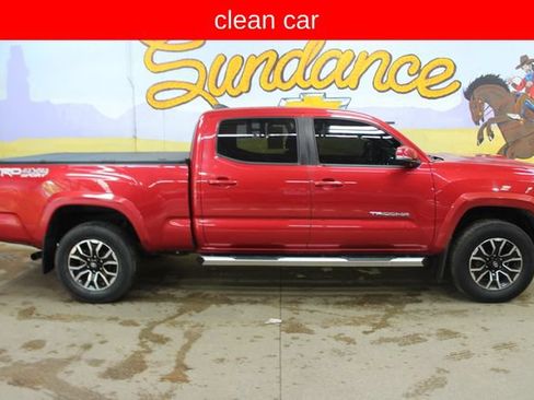 Used 2020 Toyota Tacoma TRD Sport AWD/4WD image 1
