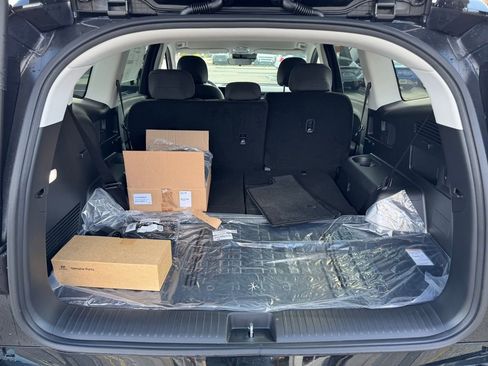 New 2026 Hyundai Ioniq 9 SE image 31