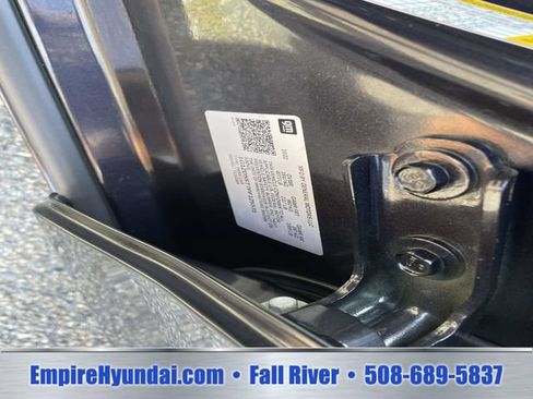 Used 2023 Chevrolet Malibu LT FWD image 21