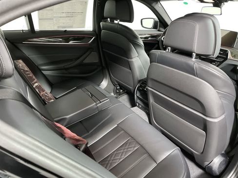 Certified 2023 BMW M550i xDrive w/ Executive Package image 14