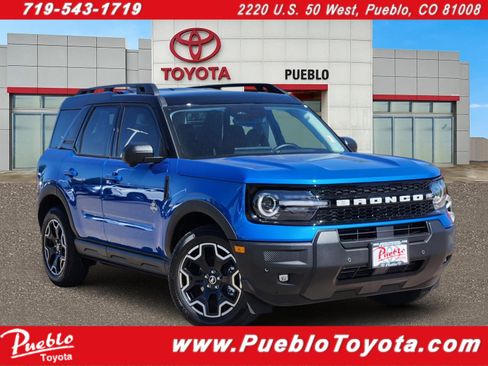 Used 2025 Ford Bronco Sport Outer Banks w/ Outer Banks Tech Package+ AWD/4WD image 1