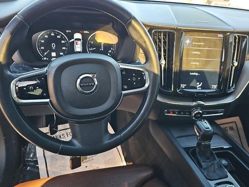 Used 2019 Volvo XC60 T5 Inscription w/ Protection Package Premier image 8