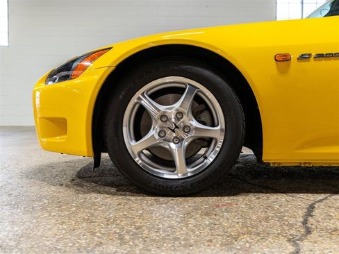 Used 2001 Honda S2000 image 11