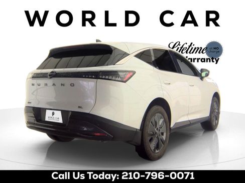 Used 2026 Nissan Murano SL AWD/4WD image 2
