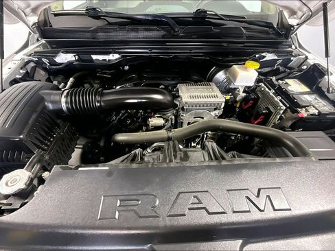 Used 2020 RAM 1500 Big Horn AWD/4WD image 9