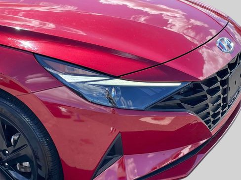 Certified 2023 Hyundai Elantra SEL FWD image 10