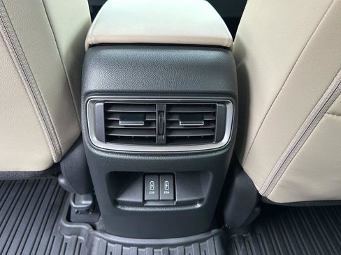Used 2022 Honda CR-V Touring image 28