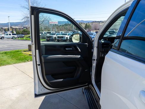 New 2026 GMC Yukon AT4 w/ AT4 Premium Plus Package AWD/4WD image 20