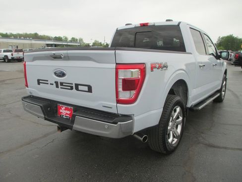Used 2022 Ford F150 Lariat w/ Max Trailer Tow Package image 4