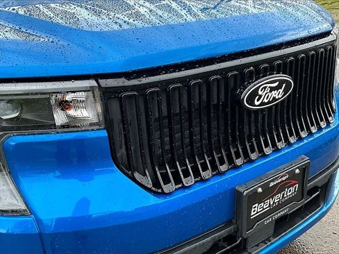 Used 2025 Ford Maverick Lobo image 33