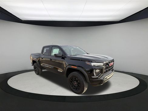 New 2026 GMC Canyon Elevation w/ Convenience Package AWD/4WD image 1