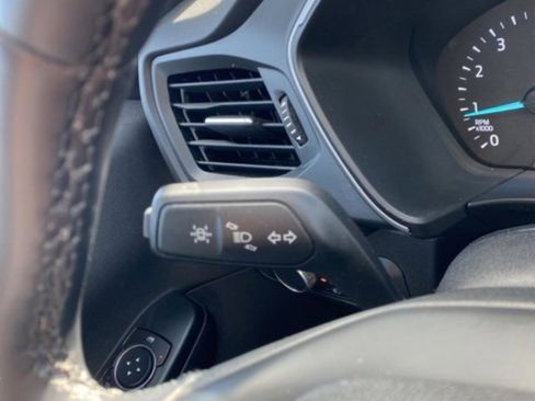 Used 2022 Ford Escape SE w/ Convenience Package image 18