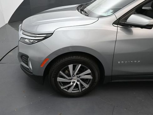 Used 2024 Chevrolet Equinox LT FWD image 9