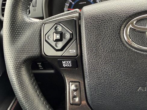 Used 2015 Toyota 4Runner TRD Pro AWD/4WD image 24