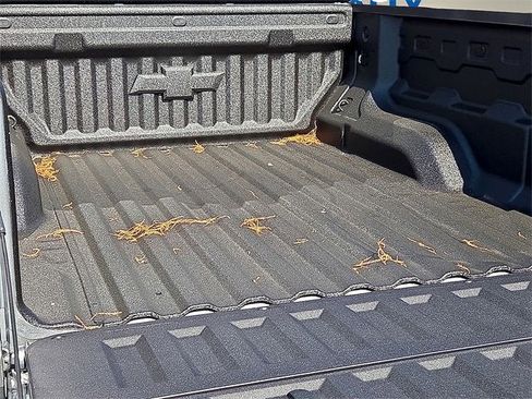 New 2026 Chevrolet Colorado ZR2 w/ Off-Road Front Bumper Package image 11