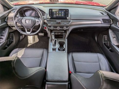 Used 2019 Honda Accord Sport image 14