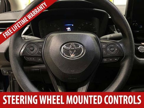 Used 2025 Toyota Corolla LE FWD image 8