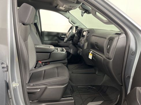 New 2026 Chevrolet Silverado 1500 Custom image 6