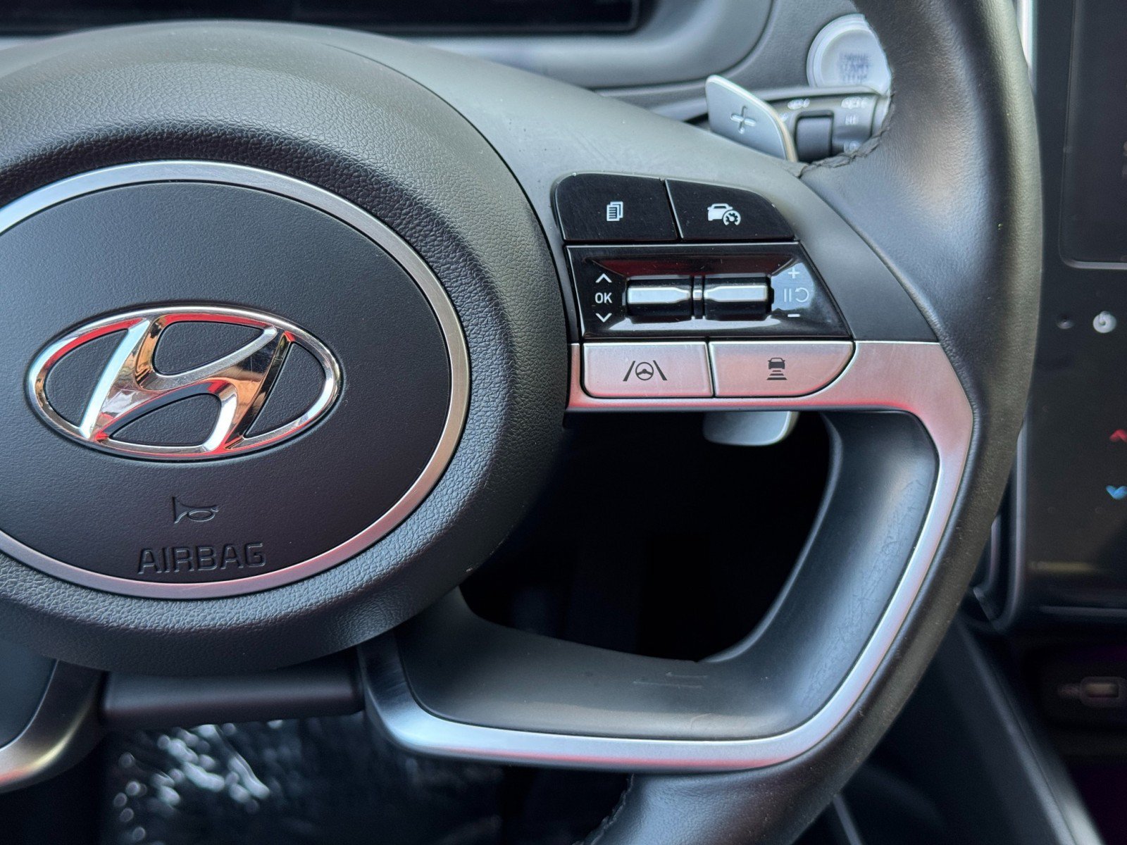 Used 2022 Hyundai Tucson Limited AWD/4WD image 22