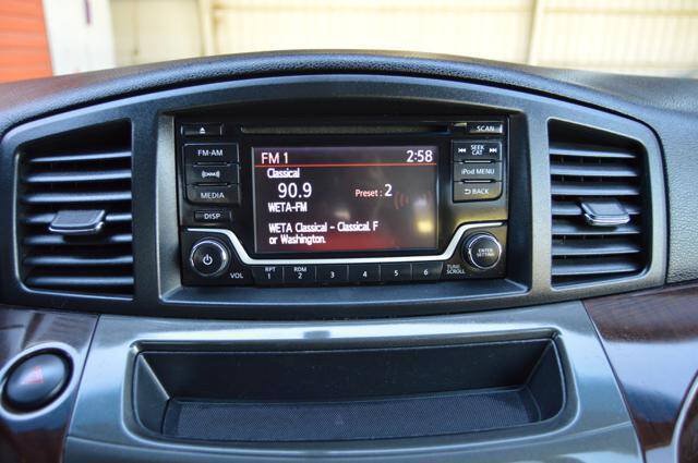 Used 2015 Nissan Quest SV w/ Leather Package FWD image 23