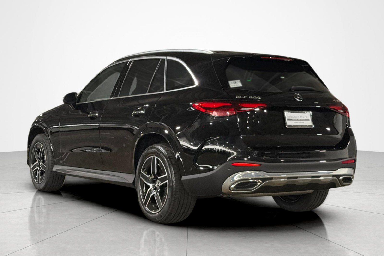 New 2026 Mercedes-Benz GLC 300 4MATIC image 3
