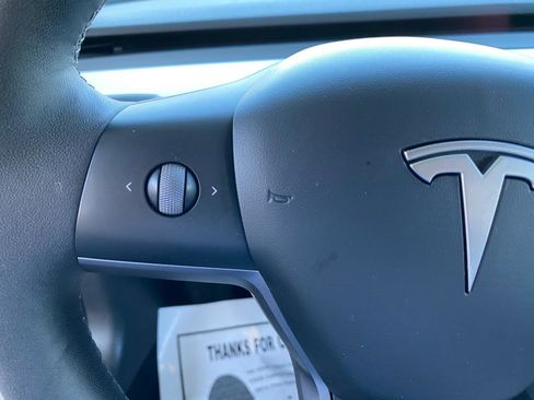 Used 2023 Tesla Model 3 Standard Range image 53