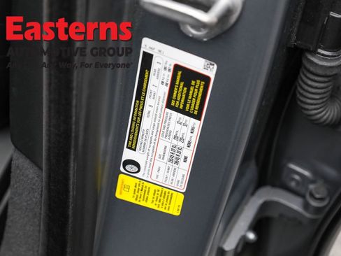 Used 2023 BMW 740i w/ Executive Package image 40