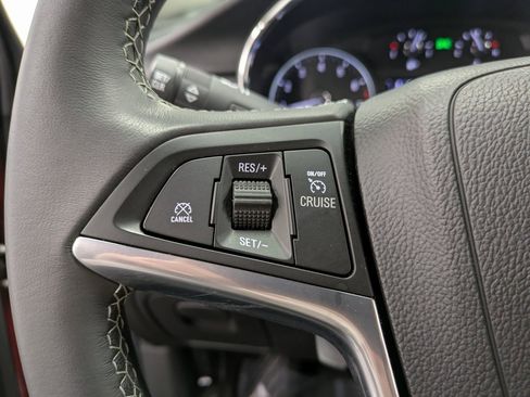 Used 2022 Buick Encore Preferred w/ Safety Package image 16