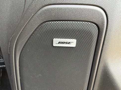 Used 2019 GMC Sierra 1500 SLT w/ SLT Premium Plus Package image 10